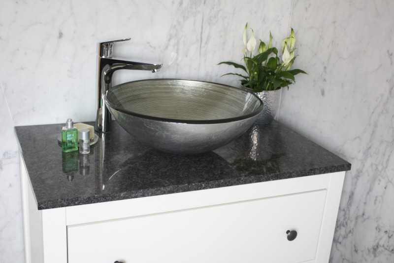 Steel grey med glashandfat